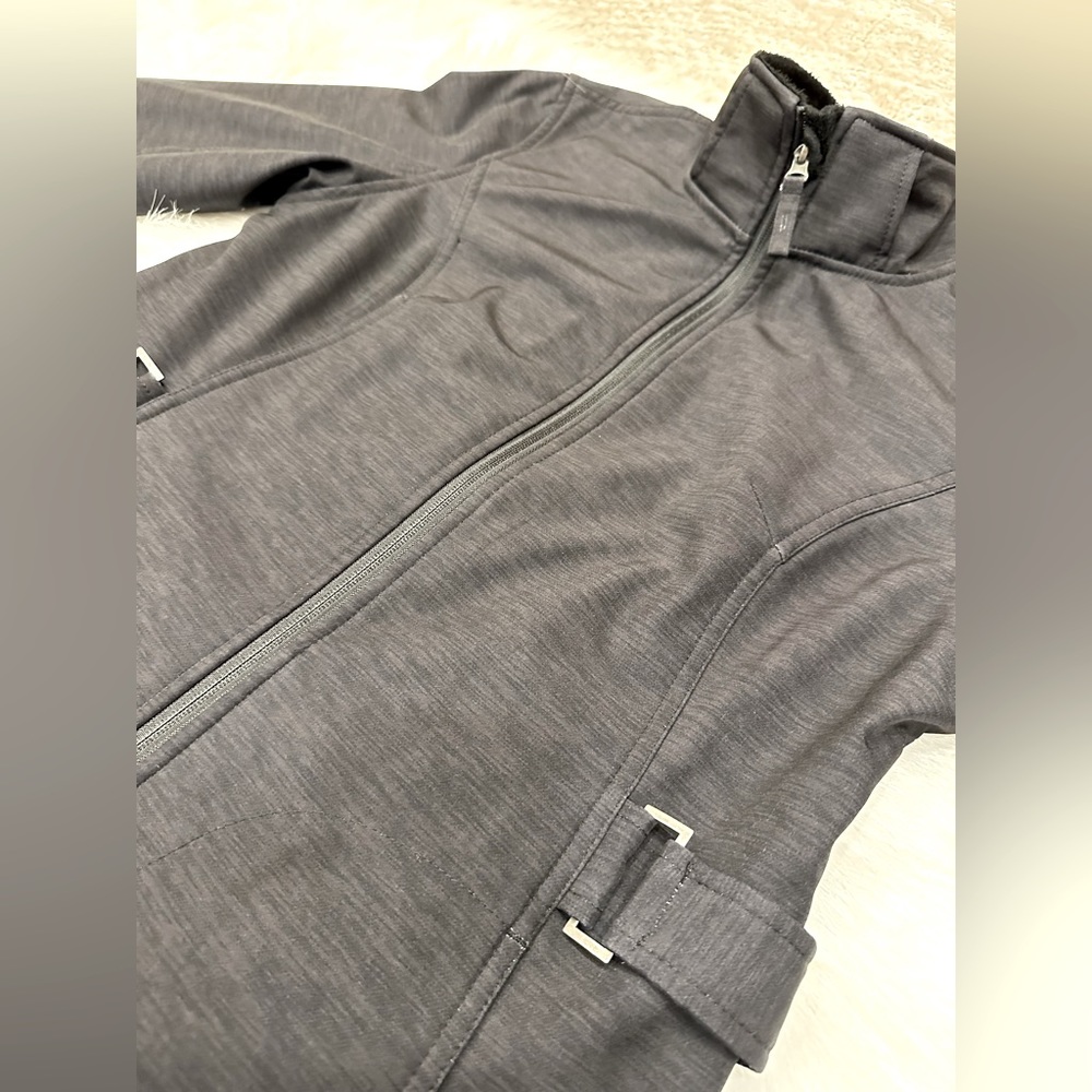 Light and warm Jacket with fur inside